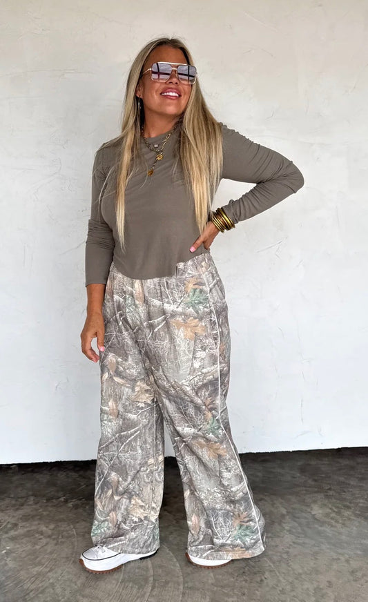 Women’s Camo Cutie - Pants